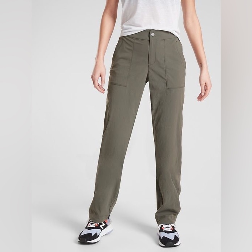 Athleta Trekkie Hike Pants - size 6